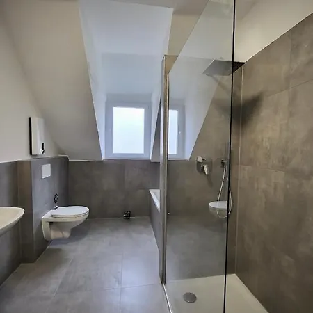 Jonathan コブレンツ